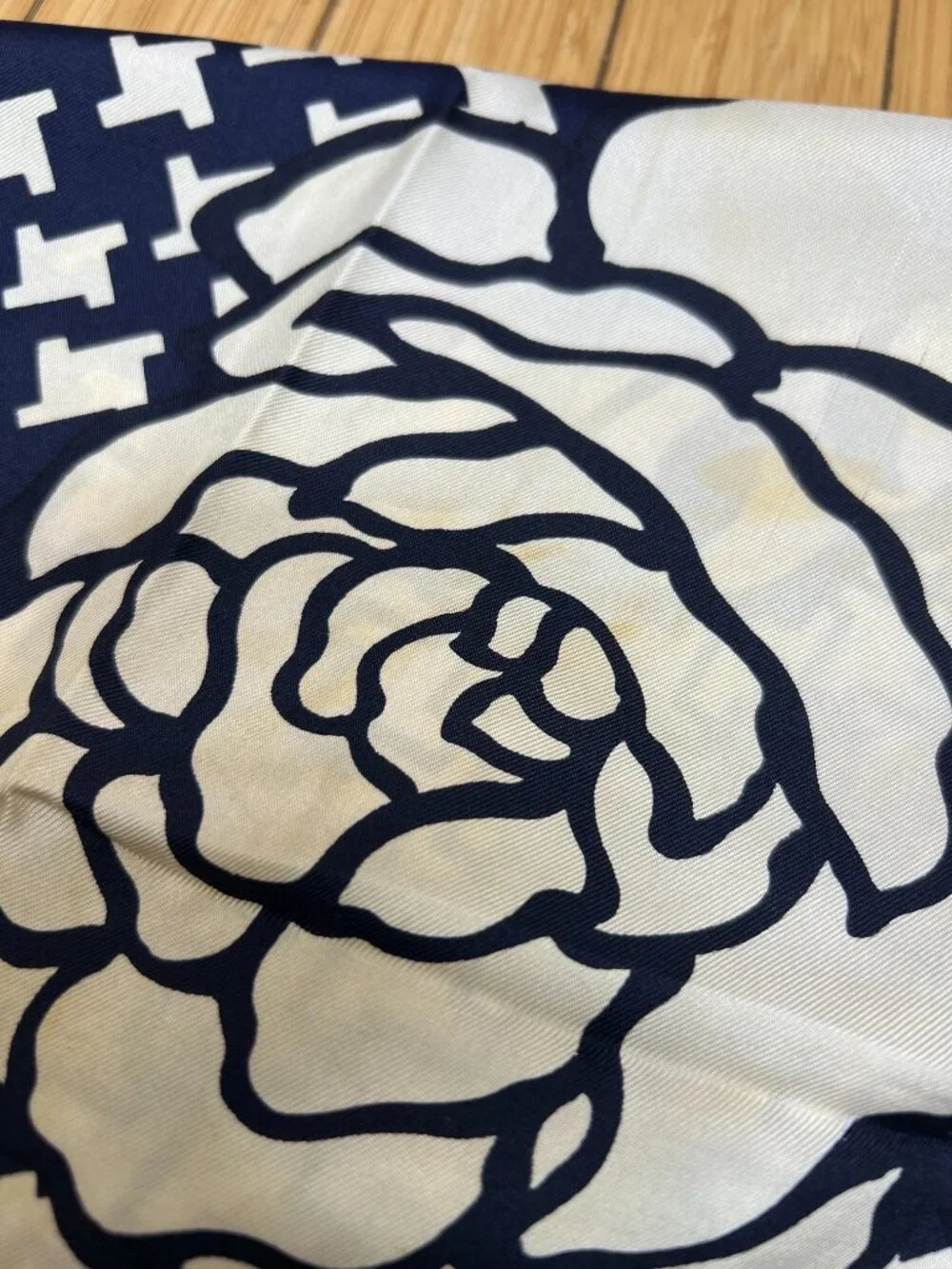 Vintage Pierre Balmain 100% silk scarf satin 30